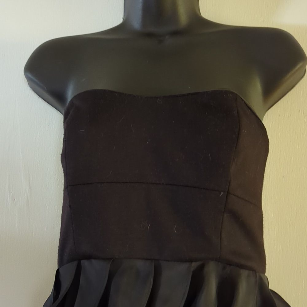 - Lauren Conrad Black Strapless Ruffle Front Dress - Picture 3 of 11